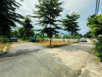 Giá thấp nhất lô đất 100m2 ở Phú Cát, khu vực trung tâm Hòa Lạc. Phù hợp xây trọ, đầu tư sinh lời,