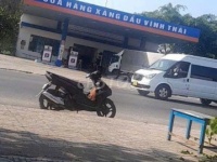 NHÀ VƯỜN KIÊM BÃI GỬI XE