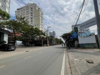 Quận 7, Lô Đất Mặt Tiền Hoàng Quốc Việt, 10,8x60m, Có Lối Đi Sau, Giá 115 tỷ, Bán Gấp