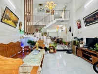 Kiệt ô tô tránh Ông Ích Đường 95m2 giá 5.5 tỷ, nhà 2 tầng mới cách mặt tiền 2 nhà