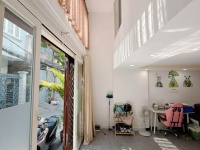 NHĨNH 6TỶ NHÀ HẺM XE HƠI (4 CHỖ )