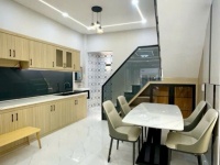 Hẻm Xe Hơi Thông - 5 Tỷ Nhỉnh - Bình Tân - Nhà Đẹp - Tặng Full Nội Thất - Ngay 4 Xã - Giáp Tân Phú