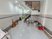 Nhà  Mới hèm 243 Hoàng Diệu quận 4,  nhà nằm cách 2 mặt tiền vĩnh khánh và đường số 41 vài trăm mét