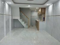 Sát Mặt Tiền Âu Cơ, Tân Phú - 3 tầng - 3 Phòng ngủ - an ninh, dân trí - chỉ 3.8 tỷ(tl)