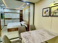 Bán căn hộ Mường Thanh Mỹ Khê, 82m2, 3PN, sát biển, giá 5.5 tỷ