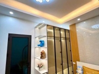 NHÀ NHỎ XINH - 5 TẦNG ĐỦ CÔNG NĂNG SỬ DỤNG - MẶT TIỀN ĐẸP - GẦN Ô TÔ - VIEW THOÁNG TRƯỚC MẶT - SỔ