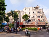 MẶT TIỀN KINH DOANH NGUYỄN VĂN LƯỢNG & GẦN SIÊU THỊ LOTTE MART - Nhà 4 Tầng DT 4.2x11M vuông vức