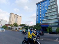 MẶT TIỀN KINH DOANH NGUYỄN VĂN LƯỢNG & GẦN SIÊU THỊ LOTTE MART - Nhà 4 Tầng DT 4.2x11M vuông vức