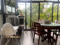 Bán nhà Đẹp Việt Hưng- Dân Xây- Phân Lô TĐC- Vỉa hè Oto tránh 65m 5 tầng nhỉnh 15 tỷ