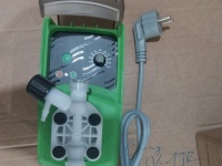 Bơm định lượng EMEC VCL 0512 - 22 L/h 5 bar with level control