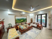 Bán gấp căn nhà mặt phố Triệu Việt Vương – mặt tiền 17m – đã xây 7 tầng thang máy – 70m2 – chỉ 69.5