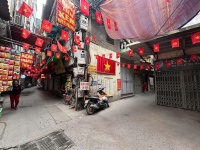 3.9  TỶ - HÀNG NHỎ HIẾM CÓ KHÓ TÌM-SỔ ĐỎ HOA HẬU , MẶT TIỀN 4M- CHỈ 2NGOẶT RA MẶT PHỐ TÔN ĐỨC