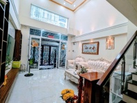 Bán nhà 4 tầng hẻm xe hơi gần Phú Mỹ Hưng, sổ hồng riêng hoàn công đầy đủ