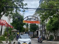 BÁN NHÀ DẠI MỖ HÀNG XÓM LUOSCITY ĐẠI MỖ 2 MẠT NGÕ Ô TÔ