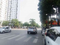 BÁN NHÀ MẶT PHỐ VIỆT HƯNG 70M2, 5 TẦNG , MẶT ĐƯỜNG 25M- 19.x Tỷ
