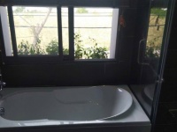 Bán Nhà Mặt Tiền Gần Biển 140m², 2 tầng, MT Nguyễn Phạm Tuân, Giá 10,7 Tỷ