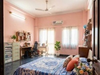 Bán nhà Hồng Lạc, QUẬN TÂN BÌNH, (thông ra Lạc Long Quân), 58 m2 vuông vắn, 8.9 tỷ