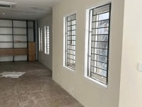 Cho thuê Tầng 1 (DT 70m2 ) KD & làm văn phòng, showroom, toà nhà số 10 ngõ 1194 đường Láng.