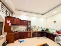 Bán nhà 3 tầng, đường Số 10, Tăng Nhơn Phú B, Q9. Thủ Đức, TP HCM. DT 90m2, SHR. Giá 6,15 tỷ.