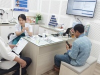 Bác tưởng máy hỏng… Nhưng thực ra đôi tai đã thay đổi sau 6 năm