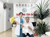 Bác tưởng máy hỏng… Nhưng thực ra đôi tai đã thay đổi sau 6 năm