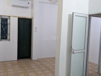Cho thuê nhà riêng 30m2x 3 tầng tại ngõ 1194 Đường Láng.
