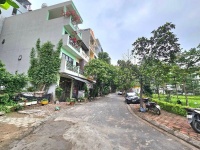 BÁN ĐẤT VIỆT HƯNG 40M2- VỈA HÈ, Ô TÔ TRÁNH, VIEW CÔNG VIÊN- 1X TỶ