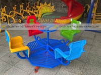 Đu quay 4 chỗ ghế hình con gấu cho trẻ mầm non