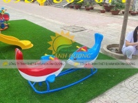 Bập bênh 4 ghế gấu mầm non, bập bênh mầm non đế cong 4 ghế gấu