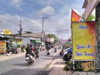 CHO THUÊ MẶT BẰNG KINH DOANH TRUNG TÂM MỸ LUÔNG – VỊ TRÍ ĐẸP, SẴN CỬA KÍNH, KINH DOANH NGAY