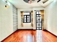 Bán nhà mặt tiền Ba Vì, phường 4 quận Tân Bình (5,5*15m) 7 tầng