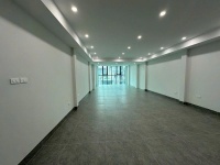 Bán Nhà Mặt Phố Nguyễn Văn Cừ, Long Biên 192m2 MT7.6m 59.9 Tỷ Vỉ Hè Kinh Doanh