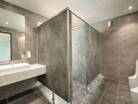 Cho thuê nhà căn góc, Lê Văn Lương, Khuất Duy Tiến, 200m2x 2T -48 tr