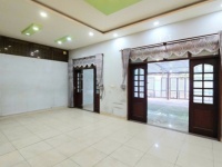 Bán nhà  đường Số 13, Long Bình, Q.9, TP HCM. DT 211m2, 3 tầng, SHR, giá 13.4 tỷ.
