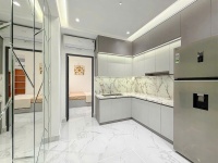 Nhà cạnh Vincom Quận 7, đầy đủ nội thất, 5.7 tỷ, dân kín