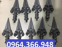 Lá mác gang tạo nét cổ điển cho cổng sắt