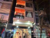 BÁN NHÀ PHỐ 4 TẦNG MẶT TIỀN ĐƯỜNG BÀ TRIỆU CẠNH GA NHA TRANG VỊ TRÍ KINH DOANH CÓ DÒNG TIỀN THUÊ 25