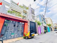 QUẬN 4: CHÍNH CHỦ 0938676685 BÁN NHÀ 3 TẦNG MẶT TIỀN HXH 8M HOÀNG DIỆU- DT 4,2M*25M CN 103M2- NHÀ 2