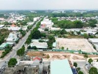 Bán nhà phố Fiesta Central Bình Dương 2 mặt tiền, 4,6 tỷ 0987663865 đối diện trường liên cấp cơ sở 2