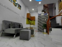 GẤP BÁN - GIÁ TỐT - NHÀ ĐẸP Ở NGAY - 3 TẦNG - GẦN MẶT TIỀN - HẺM XE HƠI ĐỖ CỬA - CHỈ 4.5 TỶ