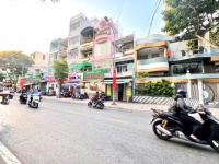 HIẾM NHÀ BÁN- BÁN NHÀ 6 TẦNG THANG MÁY MẶT TIỀN VĨNH HỘI, QUẬN 4- NGANG 4M*25M SH VUÔNG ĐẸP- NHÀ 2