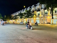 Cho thuê nhà nguyên căn diện tích sử dụng lên đến 240m2