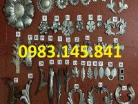 Hoa lá tôn dập, phụ kiện trang trí cổng, cửa sắt mỹ thuật