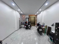 Bán nhà 5 tầng thang máy mới đẹp Nguyễn Đình Chiểu, 38m2, mặt tiền 4.4m, 14 tỷ
