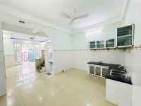 Bán nhà phố Nguyễn Bặc - gần chợ Phạm Văn Hai, 5x12m, 2 Tầng - 2 PN, Sổ A4 hạ  6,3 tỷ.