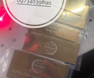 Custom Thẻ Kim Loại Theo Yêu Cầu 