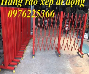 Hàng rào xếp sắt tại Hà Nội 