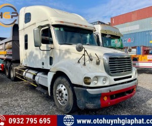 Thanh lý 2 xe đầu kéo Mỹ Freightliner 2 giường máy 340hp đời 2003 cũ