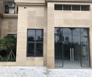 Bán gấp shophouse chân đế tòa nhà D'Capitale Trần Duy Hưng, cho thuê dòng tiền gần 30 triệu/tháng.