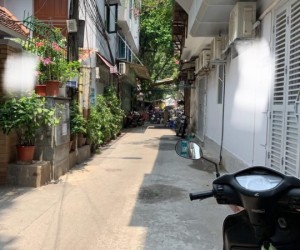 Cho thuê MBKD KD đỉnh Tập thể tầng 1 ngõ ô tô Phố Thành Công, 76m2, 1 tầng, 2 ngủ, 13 Triệu